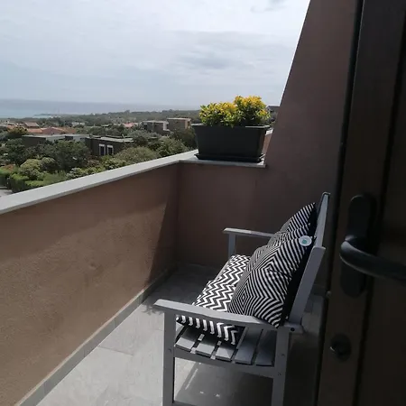 Apartamento La Finestra Su *