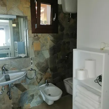 Apartamento La Finestra Su *