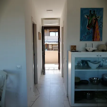 شقة La Finestra Su *