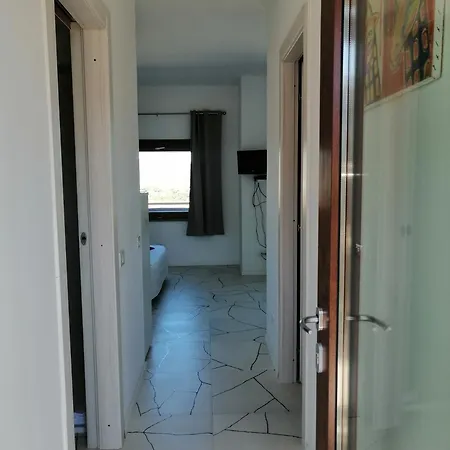 La Finestra Su شقة ستينتينو